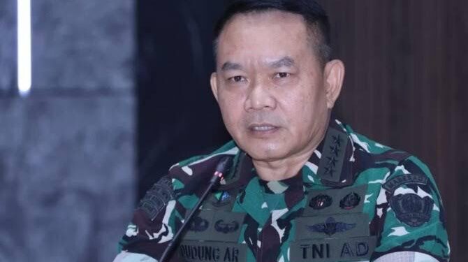 Komisi I DPR Dukung Gerak Cepat KSAD Dudung Atasi Masalah Papua